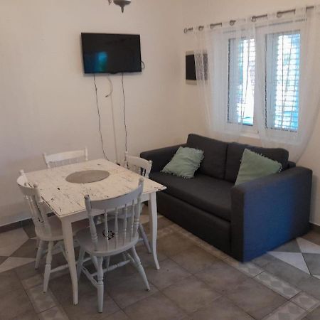 Apartmani Aneri วีร์ ภายนอก รูปภาพ