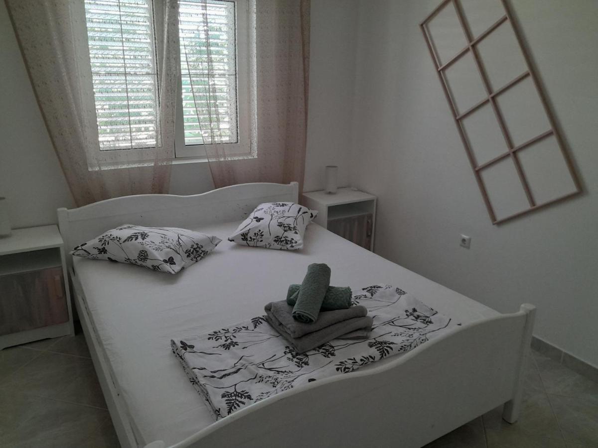 Apartmani Aneri วีร์ ภายนอก รูปภาพ