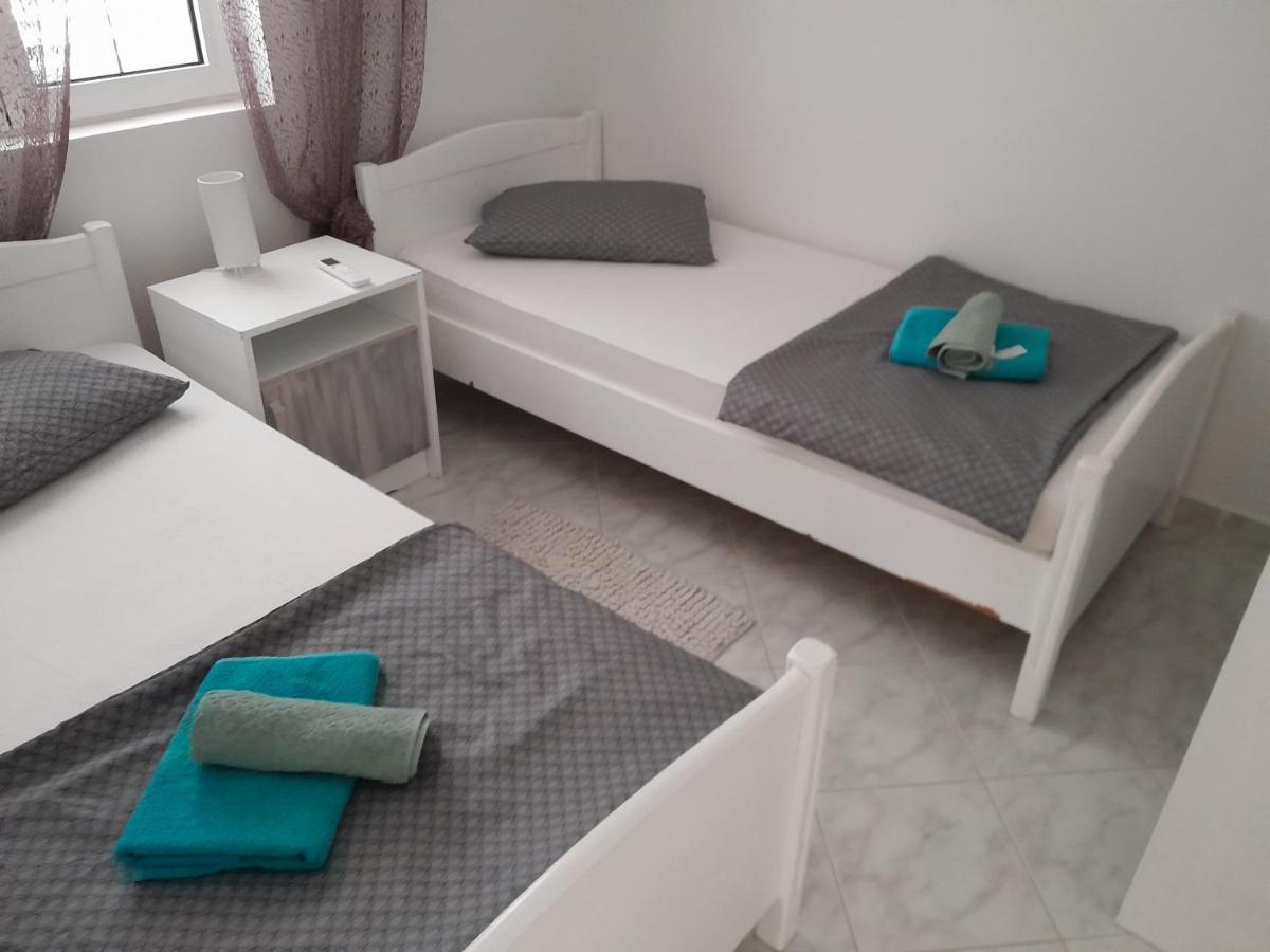 Apartmani Aneri วีร์ ภายนอก รูปภาพ
