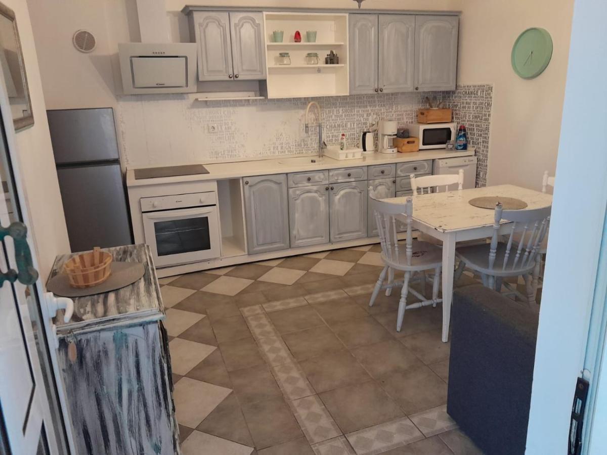 Apartmani Aneri วีร์ ภายนอก รูปภาพ
