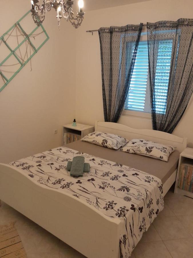 Apartmani Aneri วีร์ ภายนอก รูปภาพ